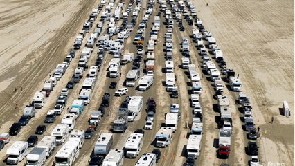 70,000 stranded in the desert after sand turns to mud overnight