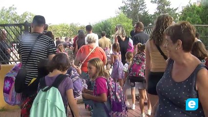 Ajut per a llibres de text i material escolar del curs 2023-2024