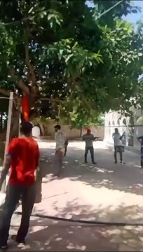 पंचायत में दबंगई: कोल्हुआ मंदिर पर किए बंदूकों से हवाई फायर, वीडियो वायरल