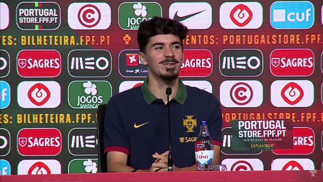 Vitinha ne choisit pas entre Messi et CR7 : “Deux extraterrestres”