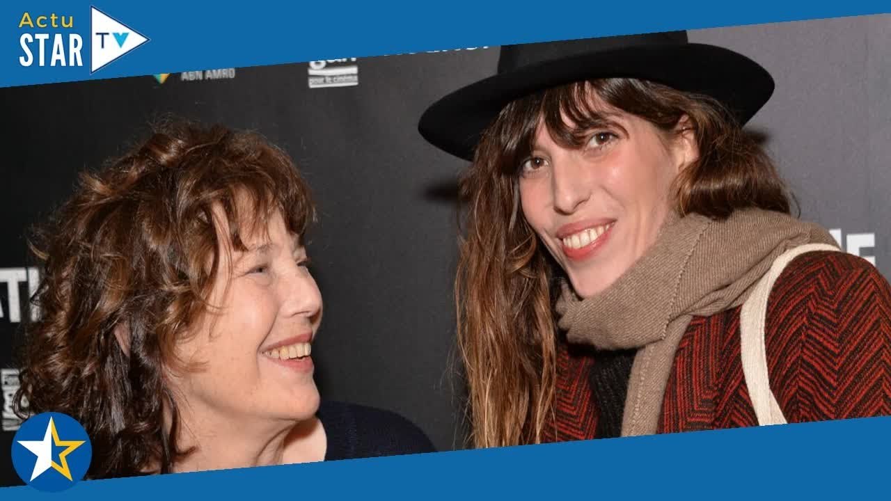 Merci maman d’avoir été là  Lou Doillon, la fille de Jane Birkin, dévoile des photos intimes pour