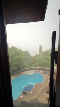 Αποκλεισμένος στο Πήλιο ο Παναγιώτης Βασιλάκος - Το συγκλονιστικό βίντεο με τις αστραπές & τη βροχή