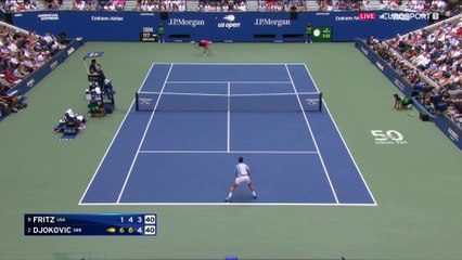 La grosse colère de Djokovic qui demande aux spectateurs de quitter le court