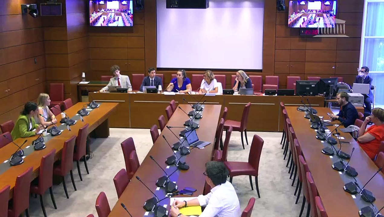 Défaillances de fonctionnement au sein des fédérations françaises de sport : Mme Sarah Abitbol, ancienne patineuse artistique professionnelle ; Mme Claire Palou et Mme Emma Oudiou, championnes d’athlétisme - Mardi 5 septembre 2023