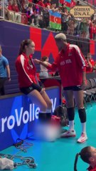 Melissa Vargas ile Zehra Güneş'in Erkek Kavgası (Kimden Ötürü)