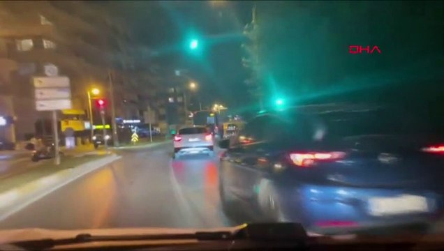 Antalya'da Patenli Gençlerden Tehlikeli Yolculuk