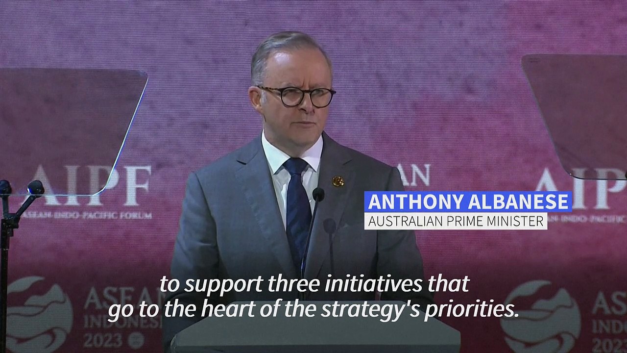 Australian PM announces exchange programme for young people with Southeast Asian businesses