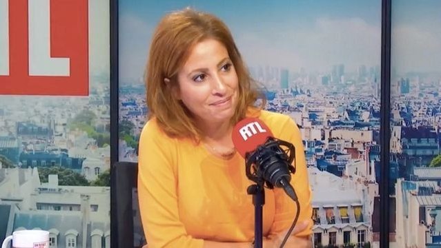 On a grandi ensemble , Léa Salamé révèle comment elle a convaincu Gerald Darmanin de venir dans Quelle époque !