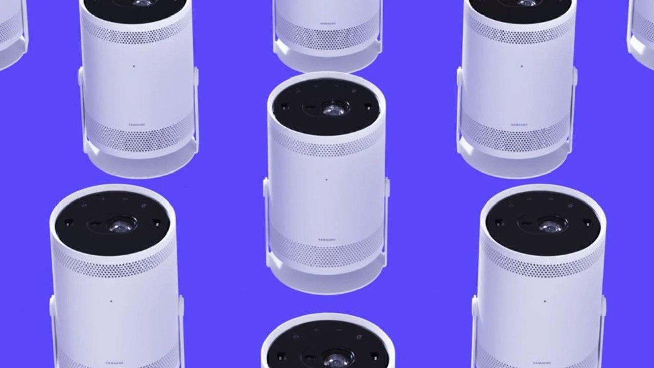 Samsungs neuen Beamer The Freestyle 2 sollt ihr wirklich überall hin mitnehmen können