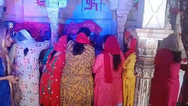 सिंधी समाज ने मनाया थदड़ी पर्व, शीतला माता को ठंडे भोजन का भोग