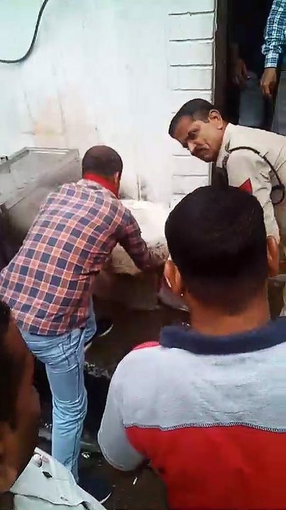आगामी  विधानसभा चुनाव के मद्देनजर आबकारी विभाग एवं पुलिस  विभाग की अवैध शराब के विरुद्ध संयुक्त कार्यवाही