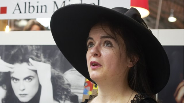GALA VIDÉO - Amélie Nothomb violée à 12 ans : ces “réactions abominables” qu’elle dénonce