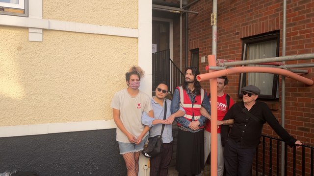 Local business owner left homeless for the winter: Acorn Stage Community Union resistance as local man waits for bailiffs to remove him from his home