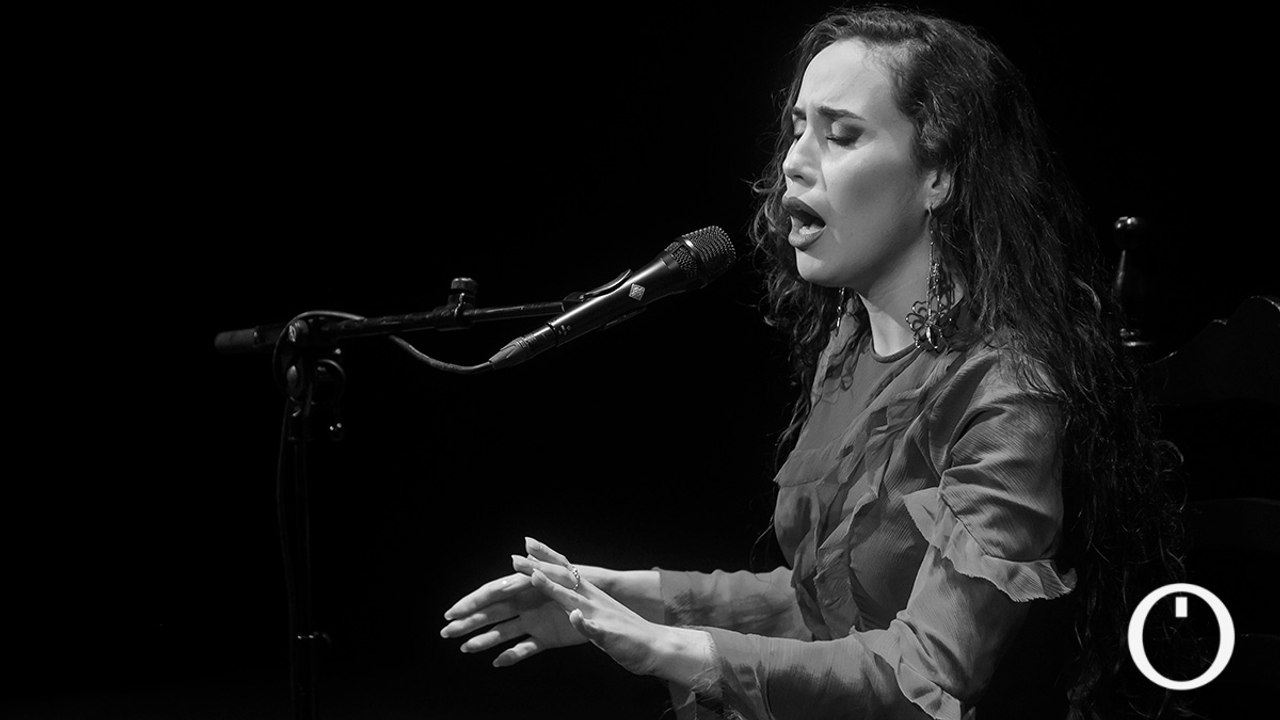 Entrevista N&B a Rocío Luna, cantaora