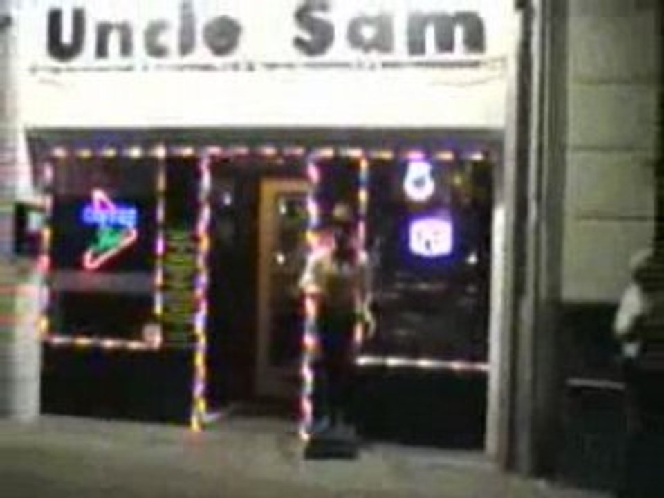 à la recherche d'un coffee shop