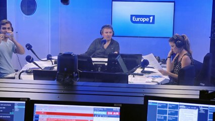 «Nous nous tenons prêts» : Macron promet de l'aide au Maroc, qui ne donne pas suite