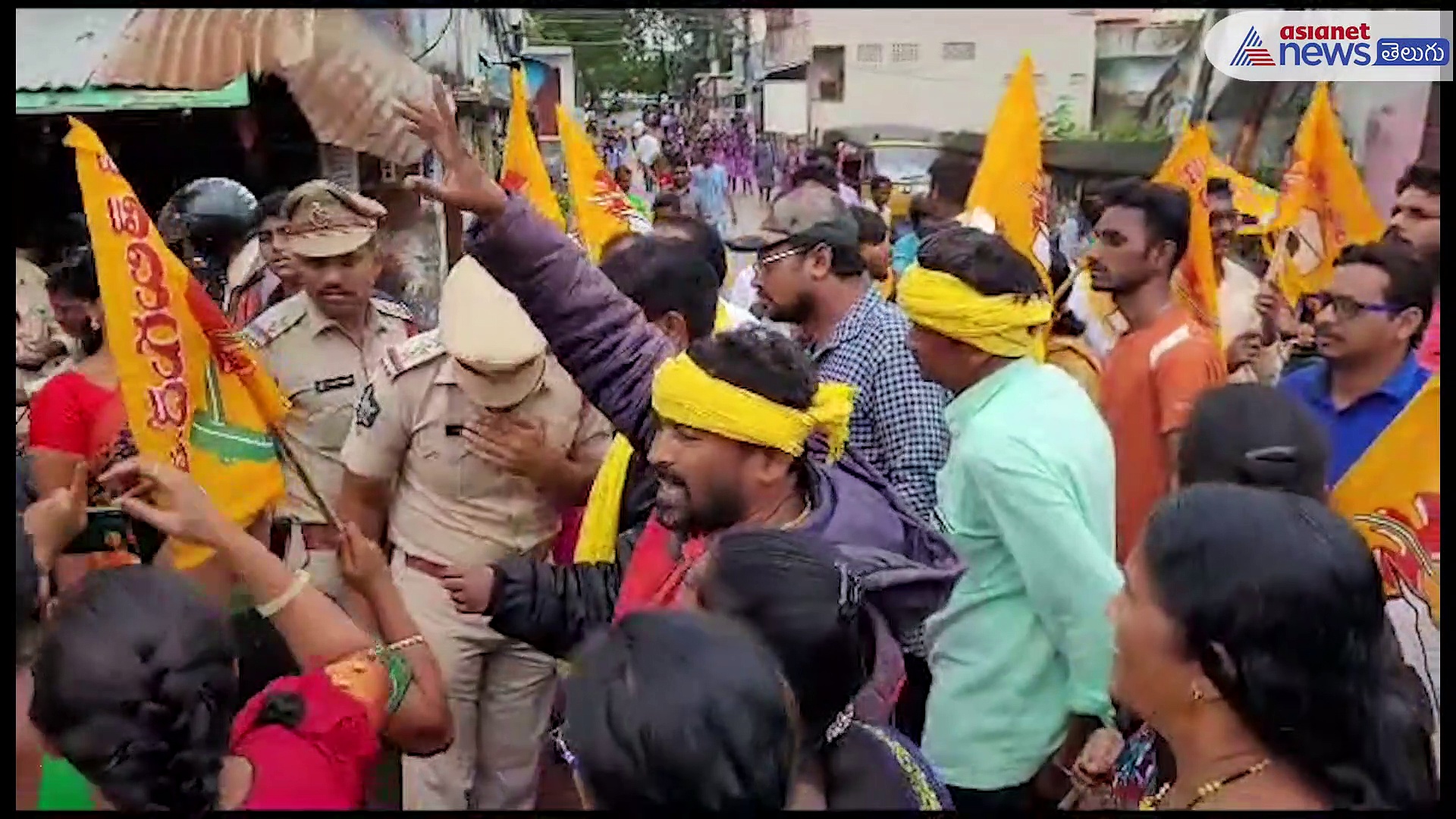 ఏపీ బంద్... టిడిపి శ్రేణుల ఆందోళనలు, పోలీసుల అరెస్టులతో ఉద్రిక్తత