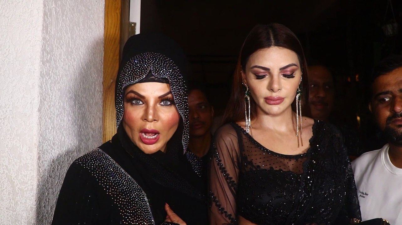 Rakhi Sawant reacts to people showing negativity on her Umrah