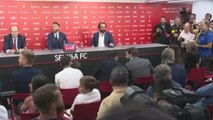 El momentazo del hijo de Sergio Ramos en la presentación