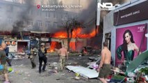 لحظه اصابت «موشک» روسیه به بازاری در شرق اوکراین؛ دستکم ۱۷ نفر کشته شدند
