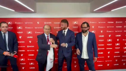 Detalle de la presentación de Sergio Ramos