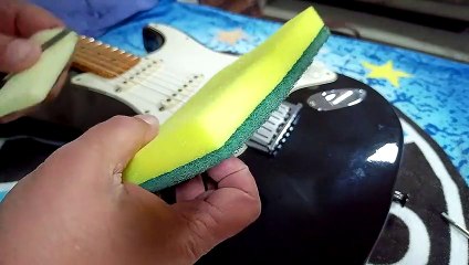 Solução simples para o knob de volume da sua Stratocaster não ficar girando facilmente