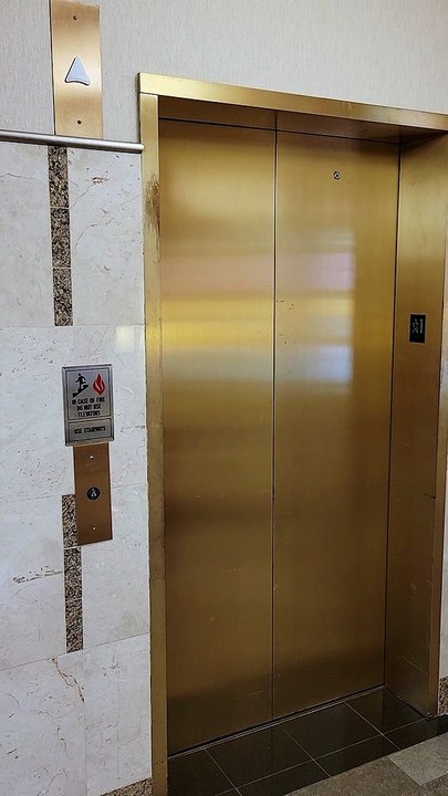 International Hydraulic Elevator @ Dillard's at The Shop of Willow Bend, Plano, TX