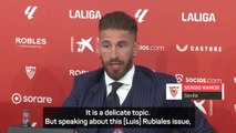 Ramos scolds Rubiales about Hermoso kiss