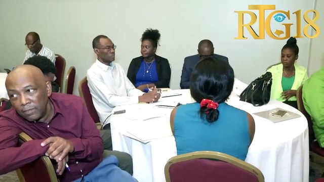 Ministè Edikasyon Nasyonal ak Fòmasyon Pwofesyonèl òganize yon atelye travay sou fòmasyon pwofesè.