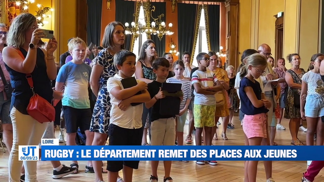 À LA UNE :  La Fête du livre aura lieu du 13 au 15 octobre prochains / Découvrez une méthode d'apprentissage un peu différente avec la première école Espérance Banlieue à ouvrir dans la Loire / Un job dating était organisé hier par Pôle Emploi et les vign