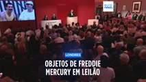 Pedaços da vida de Freddie Mercury vendidos em leilão, piano parte por quase dois milhões de euros