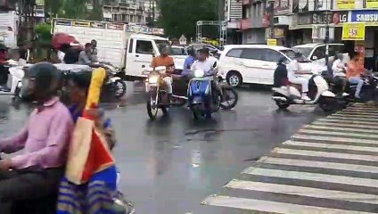 #Weather: आज होगी भारी बारिश, अगले चार दिन भारी बारिश - देखें वीडियो