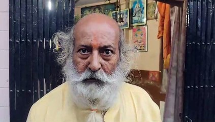 जन्माष्टमी से पहले मंदिर से भगवान की चांदी की मूर्ति चाेरी, देखें वीडियो...