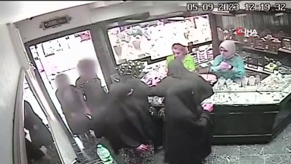Kuyumcuda akıllara zarar soygun! Kötü emellerine çocukları da alet ettiler
