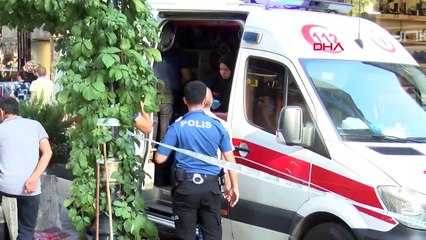 FATİH'te Motosikletlilerle Taksici Arasında Silahlı Kavga