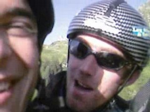 Parapente au dessus de chamonix