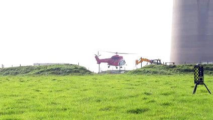 Work has started to dismantle the temporary Emley Moor transmitter.