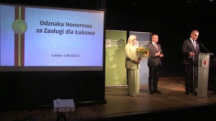 Harcerz otrzymał odznakę za zasługi dla Łukowa