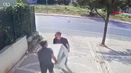 Beylikdüzü’nde depoyu 12 saatte soydular: o anlar kamerada