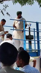 सिंचाई पानी नहीं मिलने से गुस्साए किसानों ने पीएस हैड पर कब्जा करने का किया प्रयास
