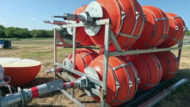 Un tribunal federal de EEUU ordena a Texas retirar boyas antimigrantes