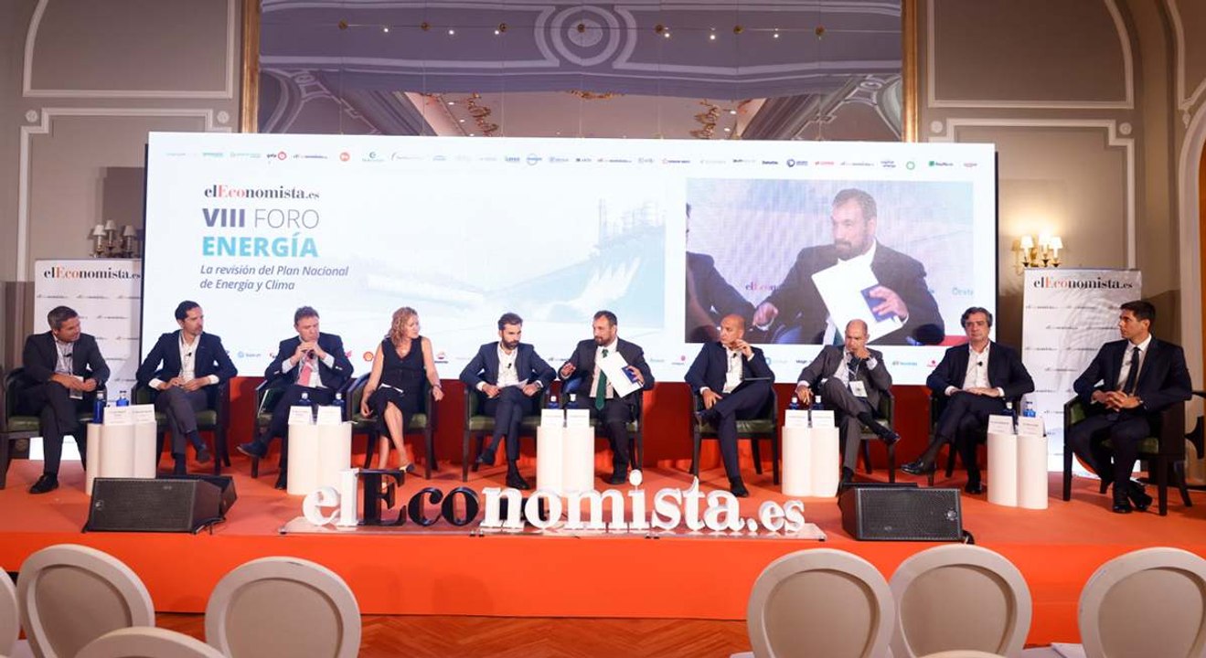 Las renovables piden más visibilidad para que el Plan de Energía y Clima no sea "un fracaso" - Foro Energía - 2ª Mesa