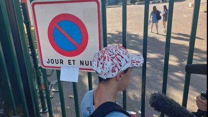 Après le suicide de Nicolas à 15 ans, les questions et l’émotion devant son lycée