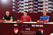 Ermenistan Milli Takımı Teknik Direktörü: Türkiye maçı çok önemli