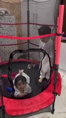 Babies are making fun