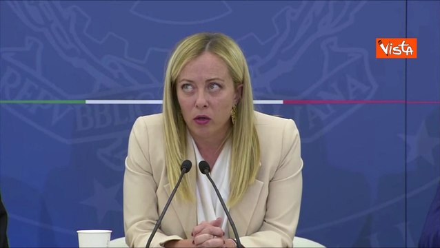 Meloni: Credo in libert? di stampa, non chiedetemi conto di ci? che dice Giambruno