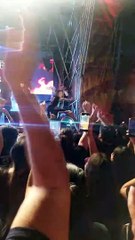 Una propuesta de matrimonio sorprende en el concierto de José Andrëa, exMago de Oz, en Santa Cruz