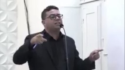VEREADOR ÓSCAR JUNIOR DIZ QUE FRED CARRAZZONI DEIXOU O CAUC DE ITAMBÉ SUJO