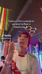 Hincha arremete contra tarjeta roja de Advíncula.