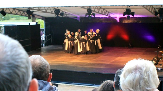 18 ème fête des cerisiers en forêt de Fouesnant